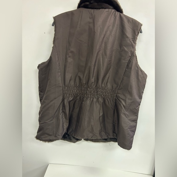 NWT LIZ CLAIBORNE REVERSIBLE FAUX FUR ZIPPER FOUR POCKETS chocolate brown 3x - Picture 8 of 10